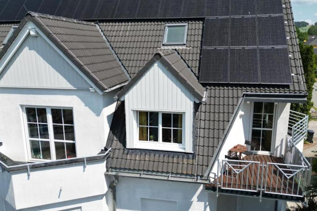 Ferienwohnung Fischer Mit E-Ladestation Direkt Am Haus Schwarzenberg  Exterior foto