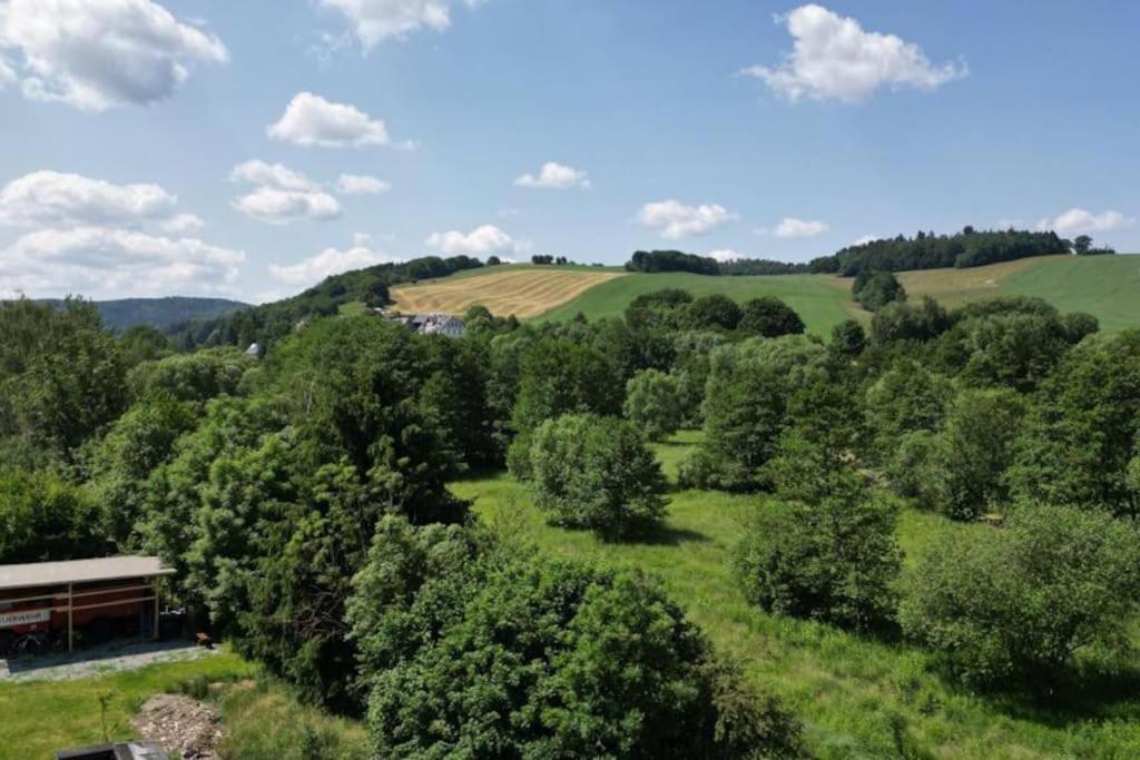 Ferienwohnung Fischer Mit E-Ladestation Direkt Am Haus Schwarzenberg  Exterior foto